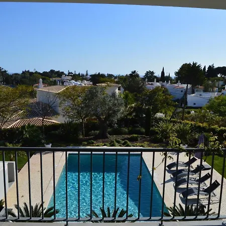 Modern With Swimming Pool Near Carvoeiro Vila *