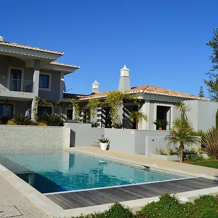 Modern With Swimming Pool Near Carvoeiro Villa *